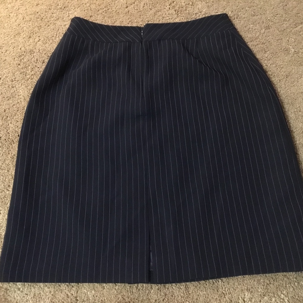 TAHARI Skirt Black and silver pinstripe - Picture 5 of 7